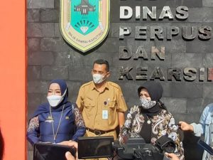 Meet and Greet Dispersip Provinsi Kalsel Bersama Kak Ria Enez  dan Suzan