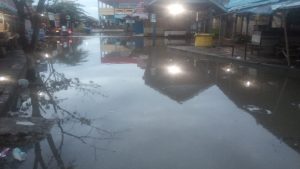 Kapolres Kotabaru Imbau Warga Pesisir Waspadai Banjir Rob