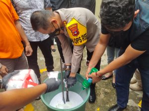 Polisi Musnahkan 1.881,26 Gram Sabu dan Ratusan Ekstasi, Setelah Hancur dibuang ke Kloset