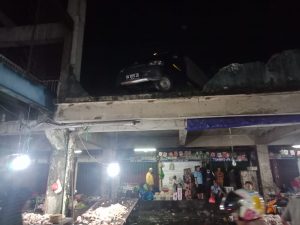 Penjual Ayam Potong di Pasar Hanyar Tewas Tertimpa Reruntuhan Beton