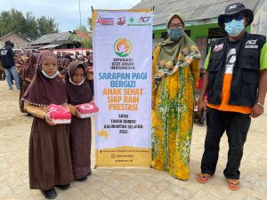 MRI ACT Satui-Tanbu, Gelar Operasi Sarapan Bergizi Anak-anak