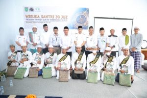 Santri Tahfidz Binaan PT. Arutmin Indonesia Site Batulicin, di Wisuda