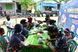 Sukseskan Program Pemerintah, TNI AL Terus Lakukan Serbuan Vaksinansi Massal