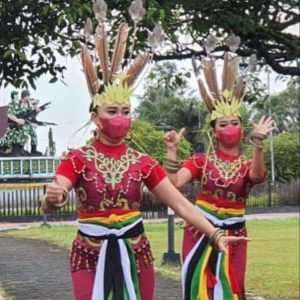 Tarian Dadas Dan Kuda Lumping Meriahkan CFD Perdana 2022