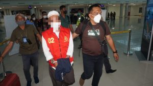 Dikawal Ketat, Tersangka HAT Langsung Diterbangkan ke Palangka Raya