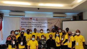 Pelatihan Jasa Service Handphone di Batulicin