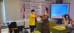 Bimtek Service HP ditutup Kabid Perindustrian DKUMP2 Tanbu