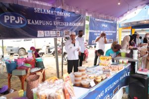 Wabup HM Rusli Resmikan Kampung Kuliner Ramadhan Batulicin