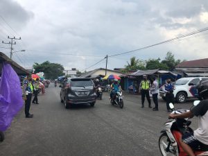 Dishub dan Satlantas Pulpis Tertibkan Lalin dan Parkir Pasar Harian