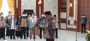 Paman Birin Lantik dan Kukuhkan 16 Pejabat Pemprov Kalsel