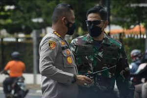 Dandim dan Kapolresta Banjarmasin Kawal Mahasiswa Lakukan Aksi Demo Kalsel
