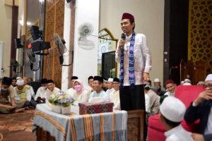 Tiga Tahun ditunggu, Antusias Jemaah Padati Dakwah Subuh UAS di Marabahan