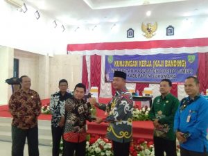 Dikunjungi Bupati Bartim, Ini Kata Bupati Sukamara
