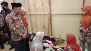 Sekda Tanah Bumbu Tinjau Pelayanan KB, di Harganas ke-29
