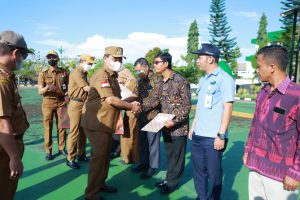 Harkopnas ke-75, Koperasi Kartika Batulicin Terima Penghargaan Salah Satu Koperasi Terbaik