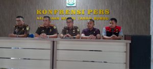 Kejari Tanah Bumbu Tetapkan 2 Tersangka Terkait Korupsi PTSL
