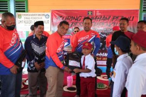 Menyambut HDKD ke-77, Lapas Kelas 3 Batulicin Gelar Baksos di Desa Terpencil