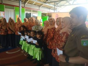 Tingkatkan Kualitas Pendidikan Usia Dini, DWP Tanbu Beri Penghargaan