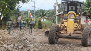 Alat Berat Didatangkan Agar Jalan TMMD Sumber Arum Cepat Selesai