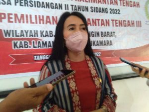 Hj. Maryani : Siap Berikan Bantuan Dana Aspirasi Untuk Kemajuan Desa
