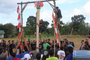 Satgas TMMD Kodim Tanbu Ikuti Lomba 17 Agustusan di Sumber Arum