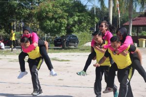 Lomba Gendong Istri, Semarakan HKGB ke-70 dan HUT Kemerdekaan RI ke-77