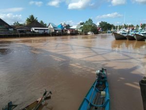 Tabrak Kapal Nelayan, Ketinting Terbalik, 2 Orang Hilang