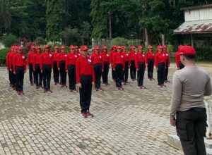37 Pelajar Paskibra Tanah Bumbu Intens Latihan Jelang HUT ke-77 RI
