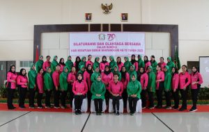 Bhayangkari Pulpis dan Persit KCK Cabang Kodim Kuala Kapuas Gelar Olahraga Bersama