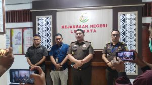 Kejari Lembata Tetapkan PTKM Tersangka 2 Proyek di Dinkes Tahun 2019