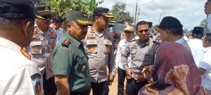 Dandim Tanah Bumbu Bersama Forkopimda Tinjau Lokasi Jalan Nasional Amblas