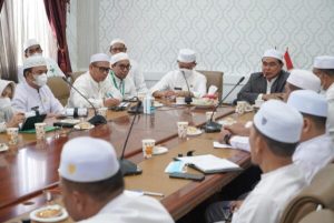 Bupati Zairullah Pimpin Rapat Program Satu Desa Satu Masjid