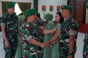 2 Personel Pindah, 1 Purna Tugas dan 8 Prajurit Lainnya Naik Pangkat, Ini Pesan Dandim Tanah Bumbu