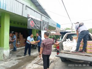 Korban Banjir di Sukamara Terima Bantuan Dari Perusahaan Kelapa Sawit