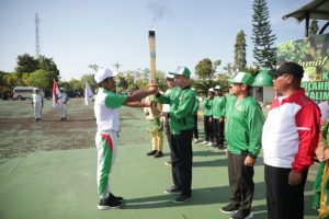 Pemkab Tanah Bumbu Terima Kirab Api Obor Porprov Kalsel ke-XI