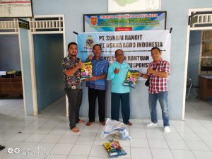 PT. Sungai Rangit Salurkan Bantuan Beras Minyak Goreng dan Gula Kepada 5 Desa Binaan