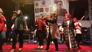 Din Jaya Rayakan Ultah ke-70, Dihibur Musik Dangdut