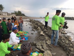 Nelayan Muara Kintap Gelar Selamatan Laut