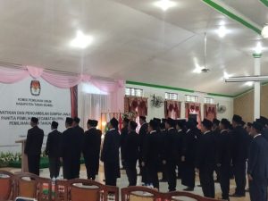 KPU Tanbu Lantik 60 PPK yang Terseber di 12 Kecamatan