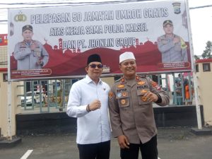 Polda Kalsel dan Jhonlin Group Berangkatkan 50 Jemaah Umroh Asal Kotabaru