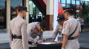 Satu Kasat dan Dua Kapolsek Jajaran Polres Kotabaru Resmi Disertijabkan