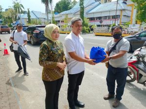 Sambut Bulan Ramadhan, Kejari Kotabaru Salurkan Sembako ke Panti Asuhan dan Ponpes