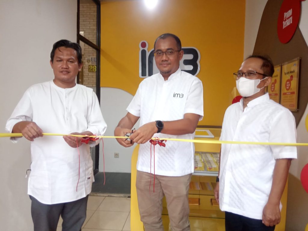 Perluas Layanan, Mini Gerai IM3 Siap Layani Masyarakat Kotabaru