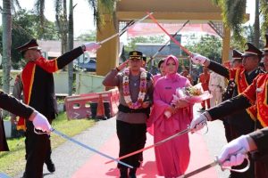 Ini Tradisi Pisah Sambut Kapolres di Polres Pulang Pisau