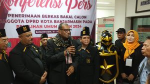 Giliran Partai Ummat Kalsel Daftarkan Caleg ke KPU Kota Banjarmasin