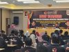 Plt. Bupati Kapuas HM. Nafiah Ibnor saat membuka kegiatan Rakor Fasilitasi dan Pembinaan Aparatur Pengawas Pemilu Kecamatan, di Ballroom Hotel Fovere, Jumat (16/6/2023).