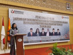 Bawaslu Provinsi Kalteng Gelar Penganugerahan JDIH Awards 