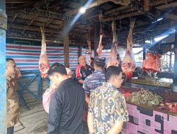 Pemkab Bersama Bulog Kotabaru Periksa Stok Bahan Pokok Jelang Idul Adha 1444 H 