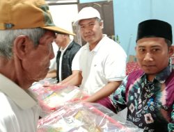 Mengharap Senyum, Yayasan SSG Salurkan Sembako dan Meterial Semen