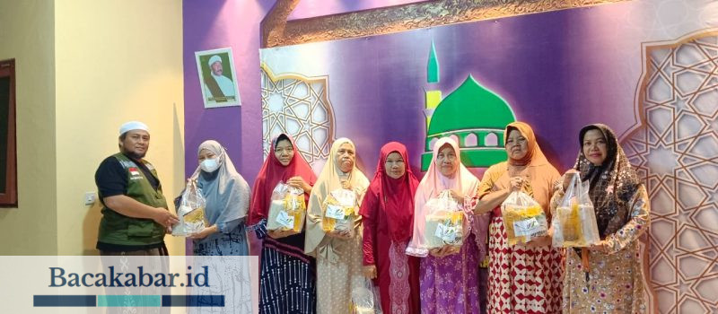 HUT ke-78 RI, Yayasan SSG Berbagi Kebahagiaan di Satui